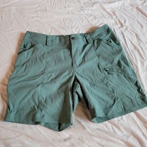 Duluth Trading Company Dry on the Fly shorts